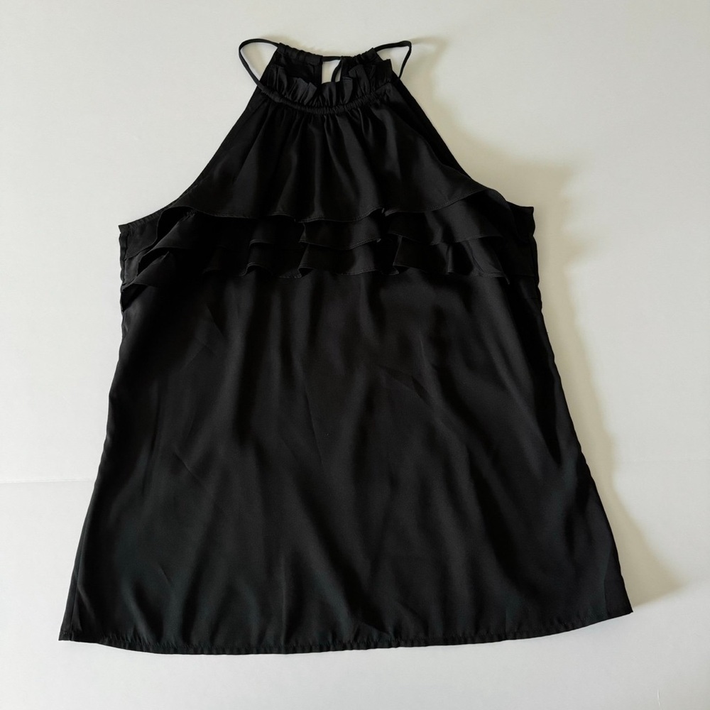 Women’s Banana Republic ruffle halter top
